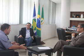 Diógenes Curado e comandante-geral da PMMT visitam prefeito Chico Galindo