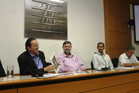 Prefeito Chico Galindo recebe proposta de reformulação parcial da Lei 205/2009