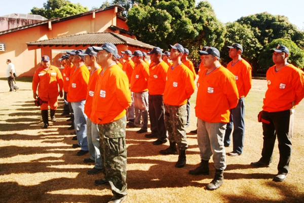 Número de telefone para denunciar queimadas urbanas em Cuiabá é o 193