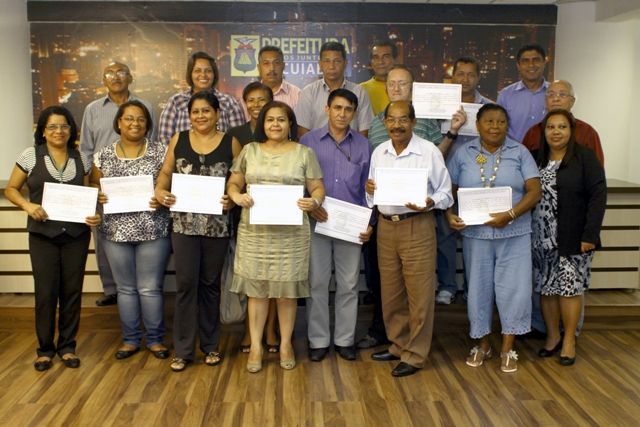 Prefeitura de Cuiabá premia servidores que se destacaram em 2011