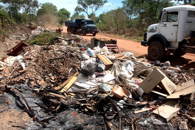 Secretaria de Meio Ambiente de Cuiabá tem campanha contínua contra depósitos irregulares de resíduos