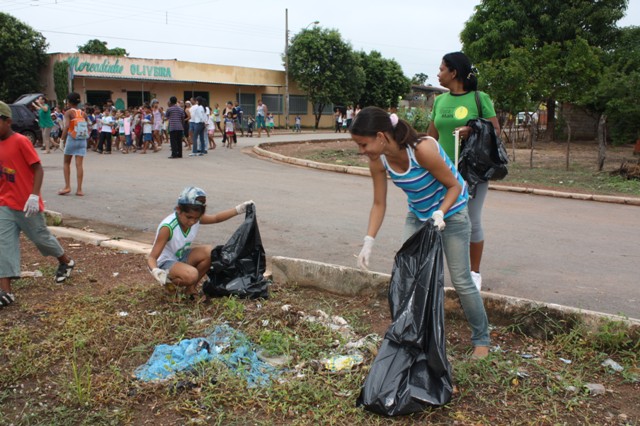 Caminhada contra a dengue homenageia os 293 anos de Cuiabá