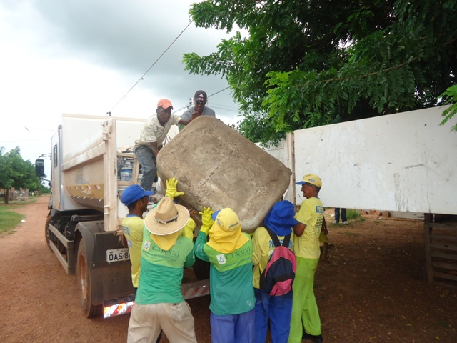 Secretaria Municipal de Serviços Urbanos intensifica campanha Cidade Limpa, Cuiabá sem Dengue