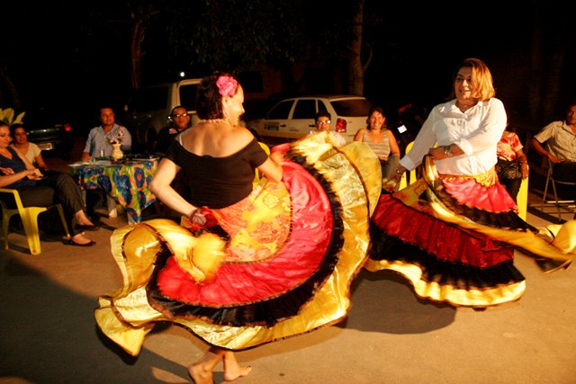 Primeira dama de Cuiabá é convidada para ser madrinha do grupo Flor Ribeirinha
