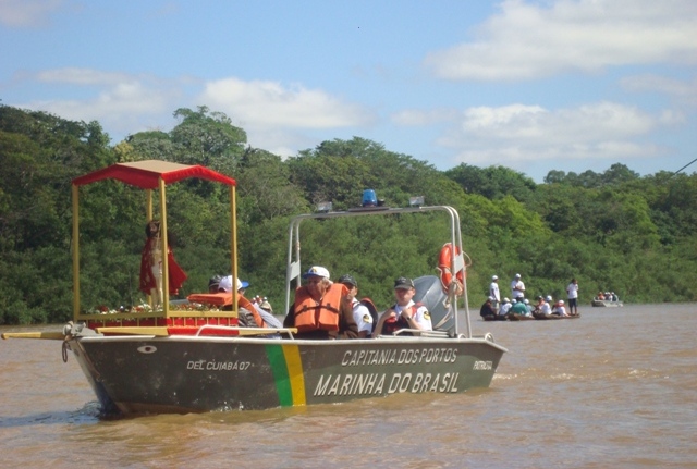 Procissão fluvial reúne mais de 200 fiéis na comunidade São Gonçalo Beira Rio