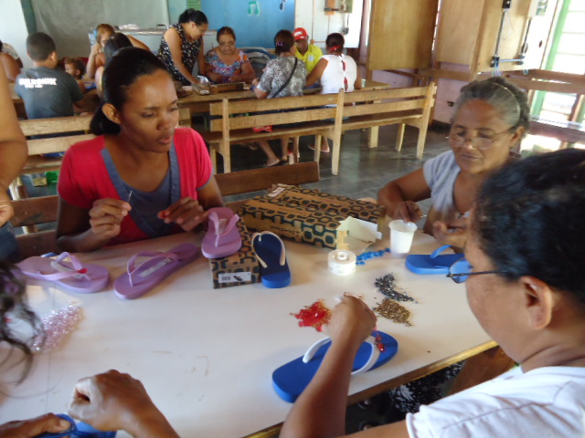 Mostra vai apresentar à população trabalhos de oficinas dos CRAS