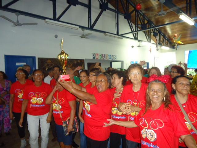 Olimpíada da Melhor Idade encerra atividades com grande festa e entrega de troféu