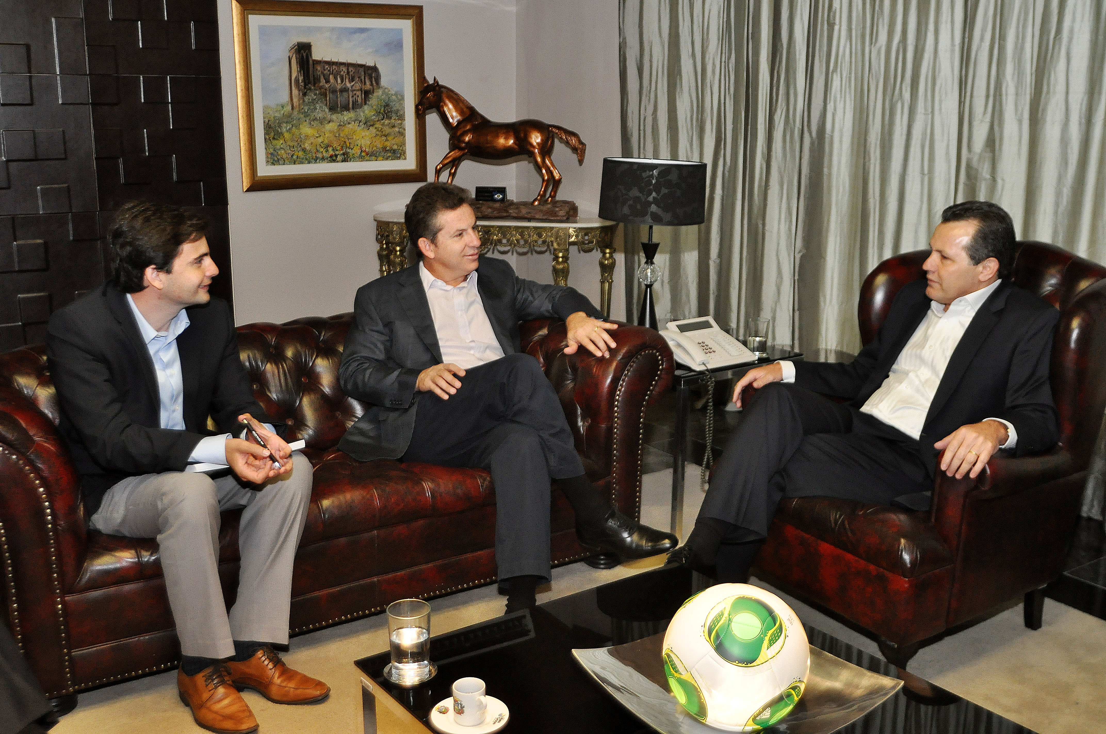 Mauro Mendes visita governador Silval Barbosa e dá primeiro passo em busca de parcerias