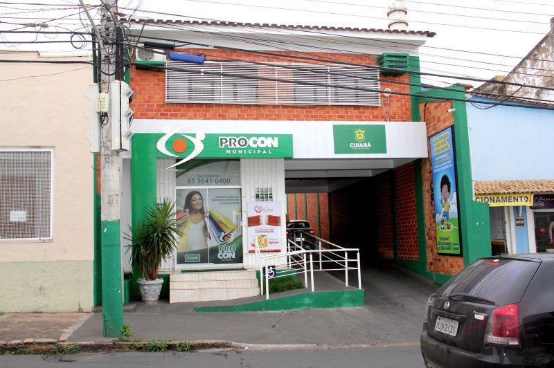 Prefeitura de Cuiabá  Procon notifica empresa de administração de