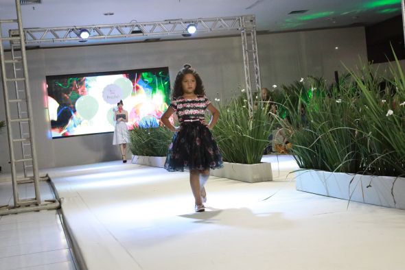 Prefeitura de Cuiabá  Simininas fazem bonito na passarela da 10ª Edição do  Moda Kids